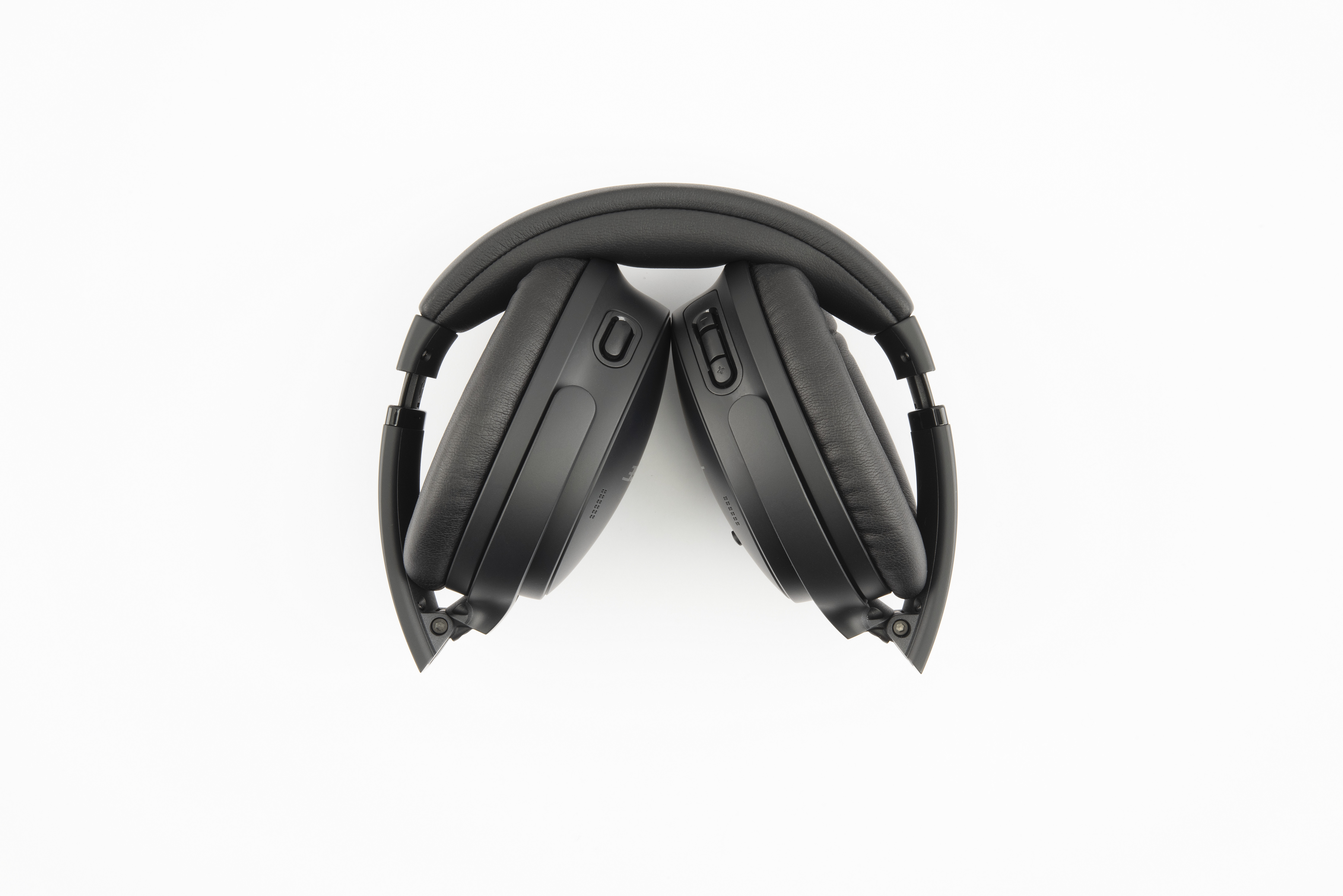 BOSE QC45